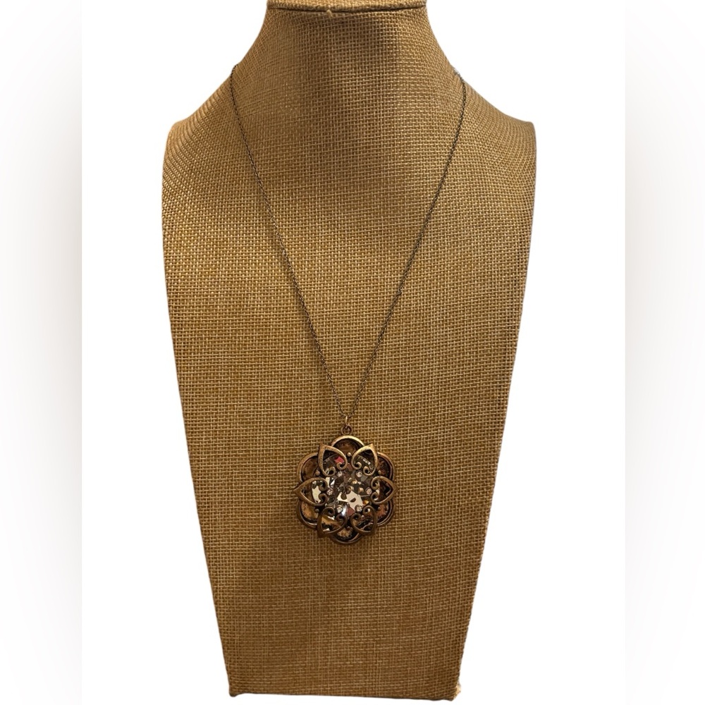 Antique Inspired Pendant Necklace